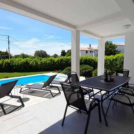 Tatil Evi Aria
